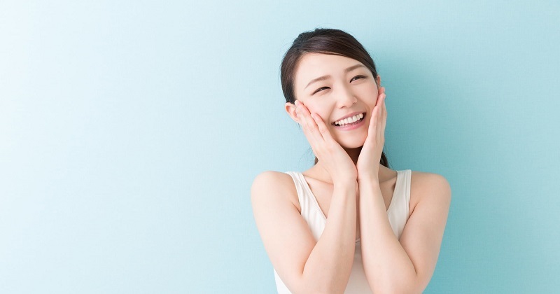 Da nhờn mụn nên dùng kem dưỡng da nào